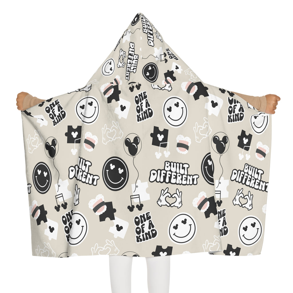 AUWSOME Beige Youth Hooded Towel — Kids Beach & Bath Wrap